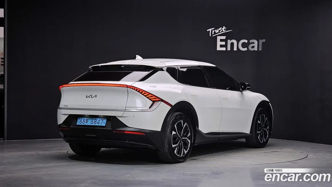 Kia EV6 — фото 2