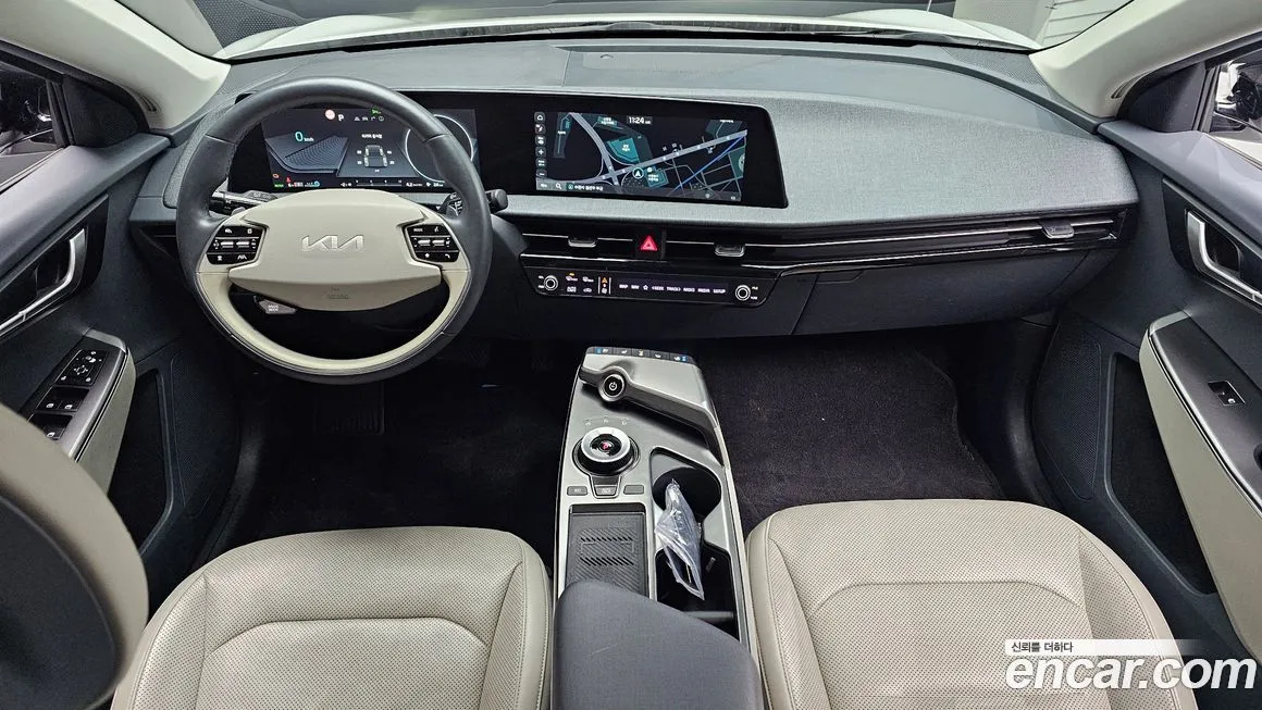 Kia EV6 — фото 9