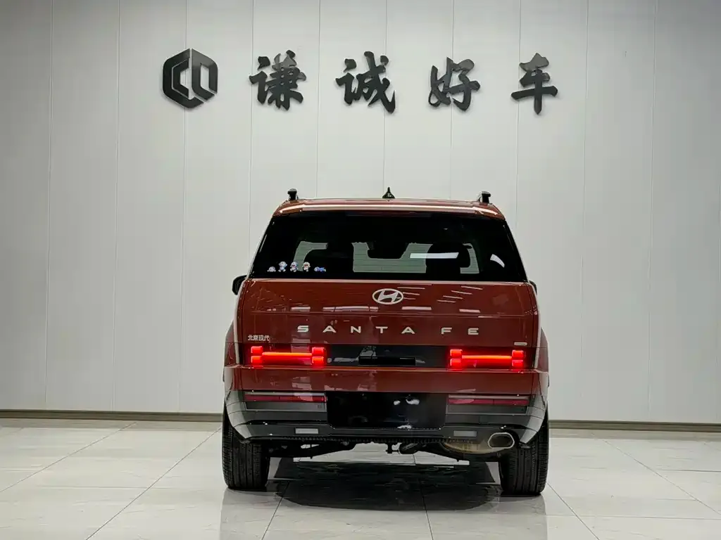 Hyundai Santa Fe — фото 2