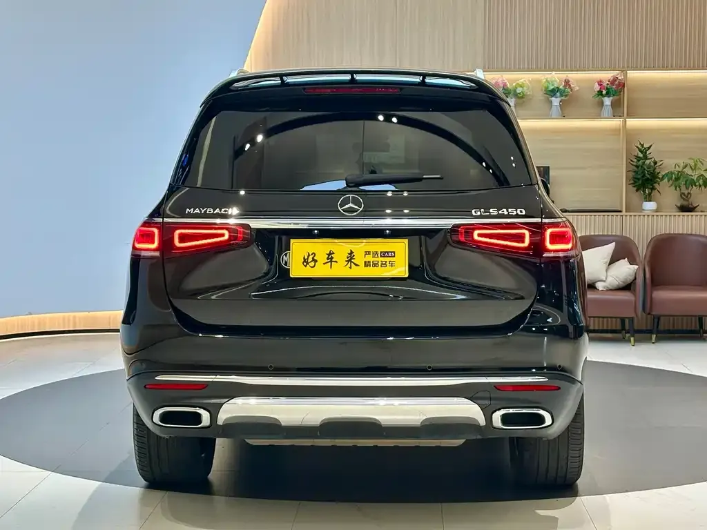 Mercedes-Benz GLS — фото 6