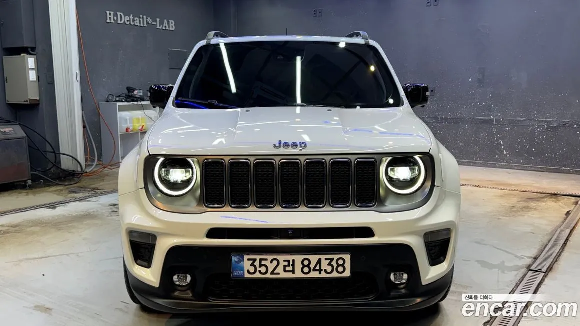 Jeep Renegade — фото 2