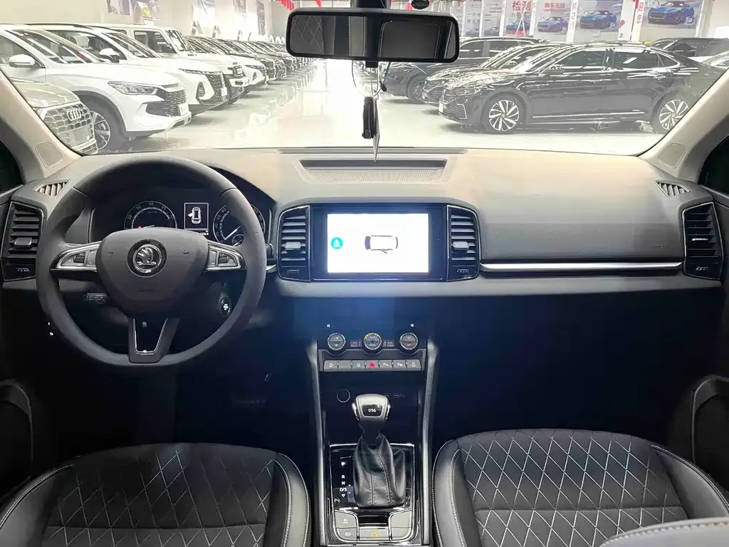 Skoda Karoq — фото 4