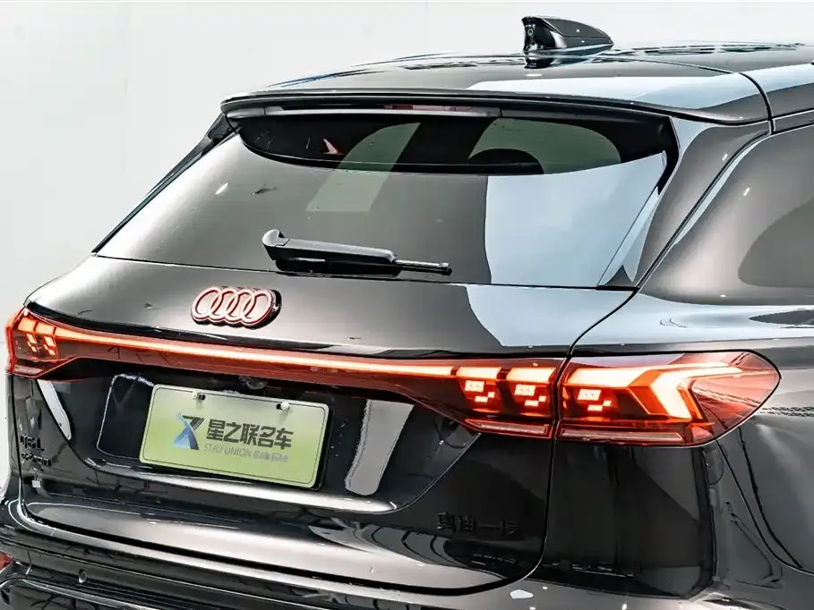 Audi Q6L e-tron — фото 6