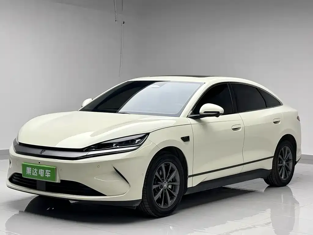 BYD Qin L — фото 1