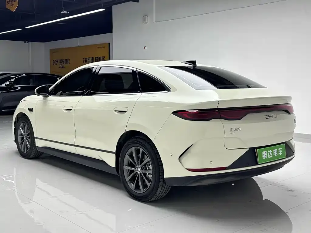 BYD Qin L — фото 7