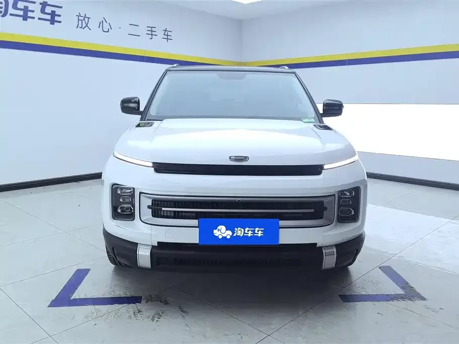 Geely Icon — фото 8