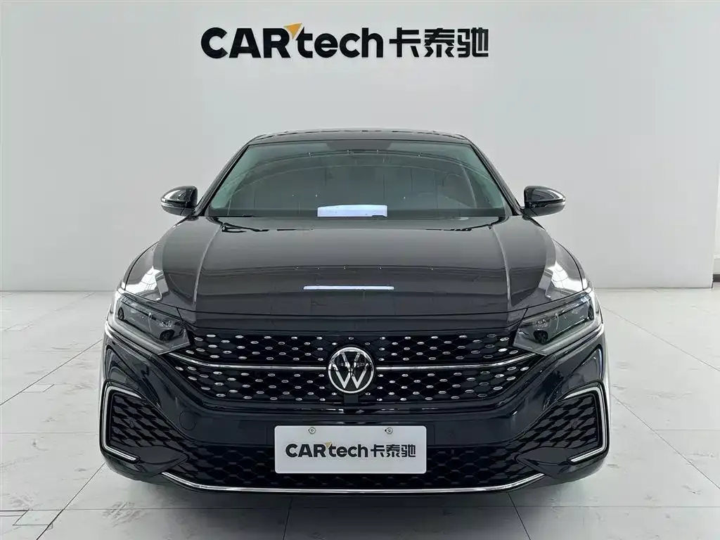 Volkswagen Passat — фото 3
