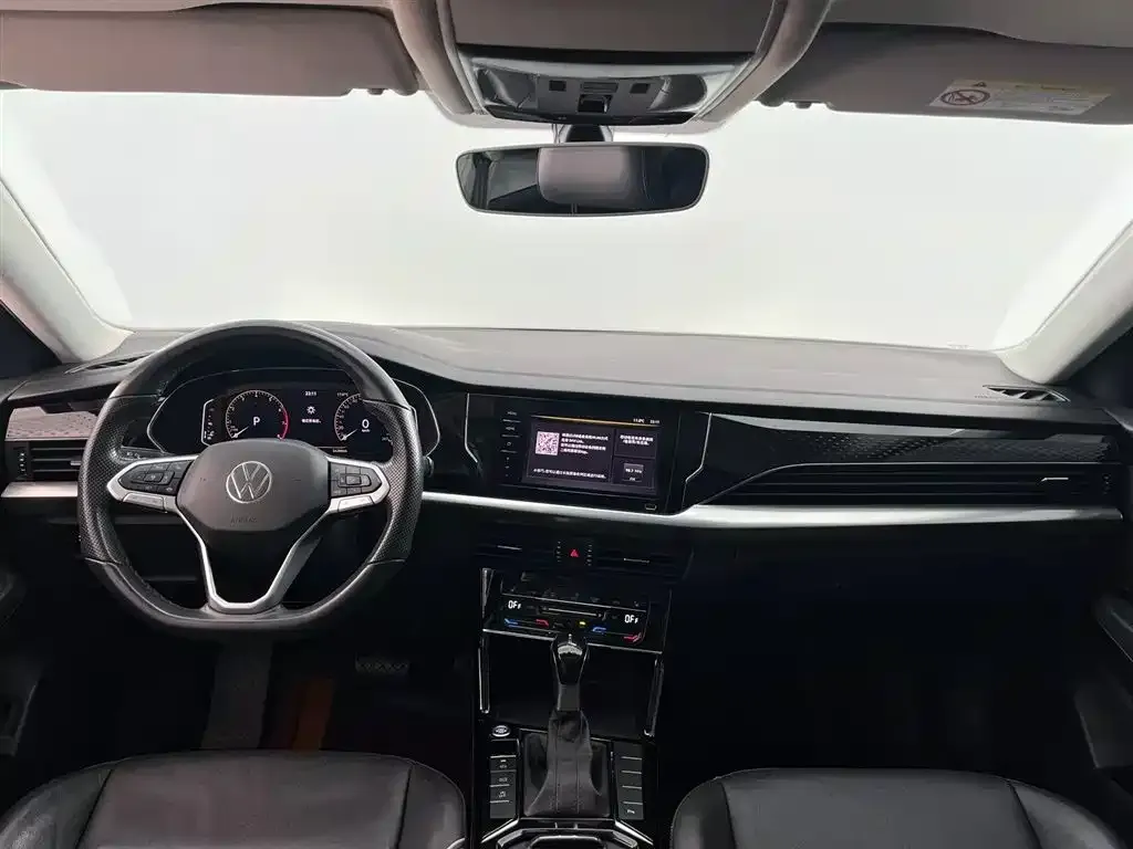 Volkswagen Passat — фото 4