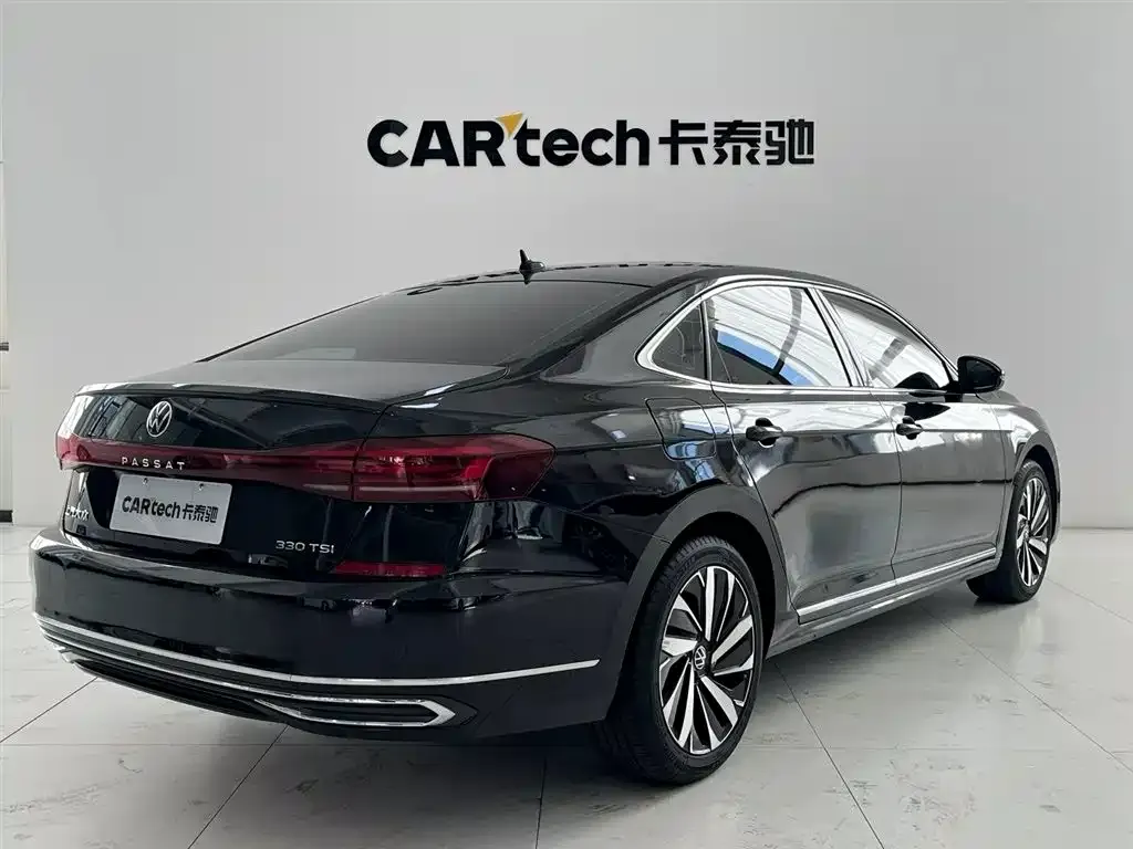 Volkswagen Passat — фото 8