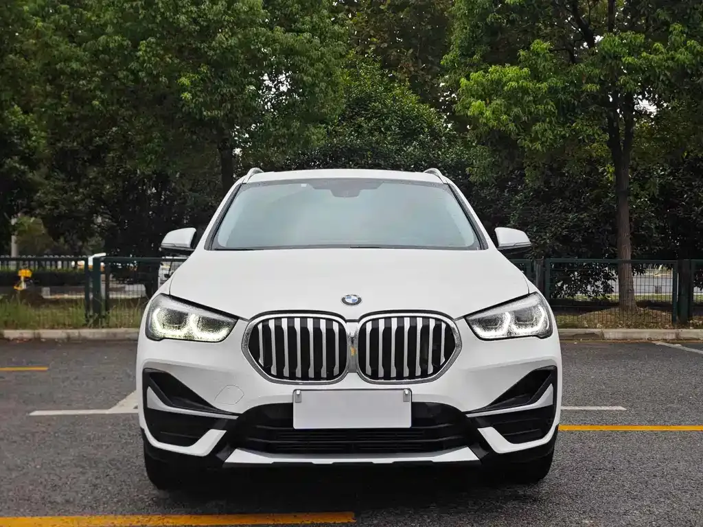 BMW X1 — фото 6