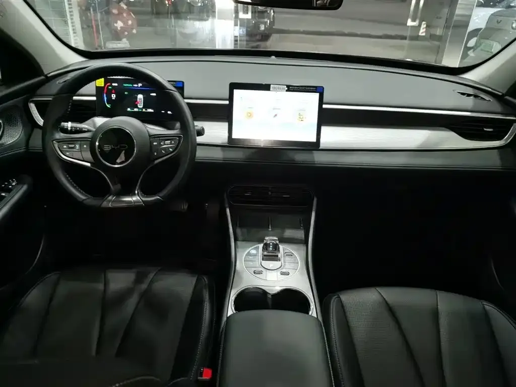 BYD Seal 05 DM-i — фото 3
