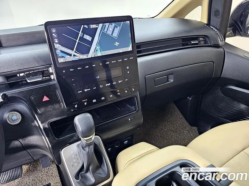 Hyundai Staria — фото 9