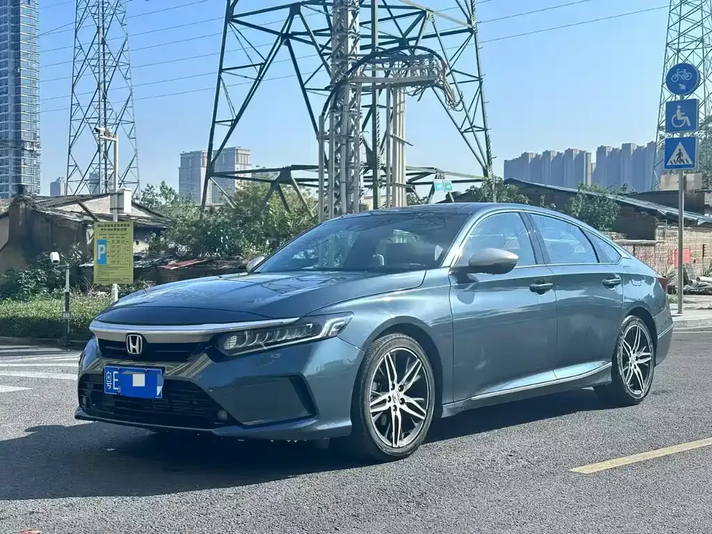 Honda Inspire — фото 1