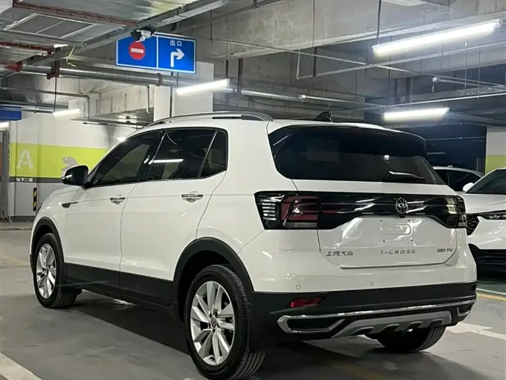 Volkswagen T-Cross — фото 4