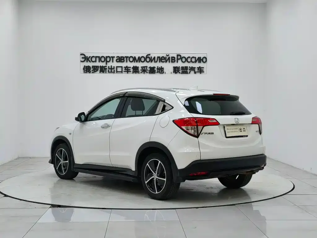 Honda Vezel — фото 4