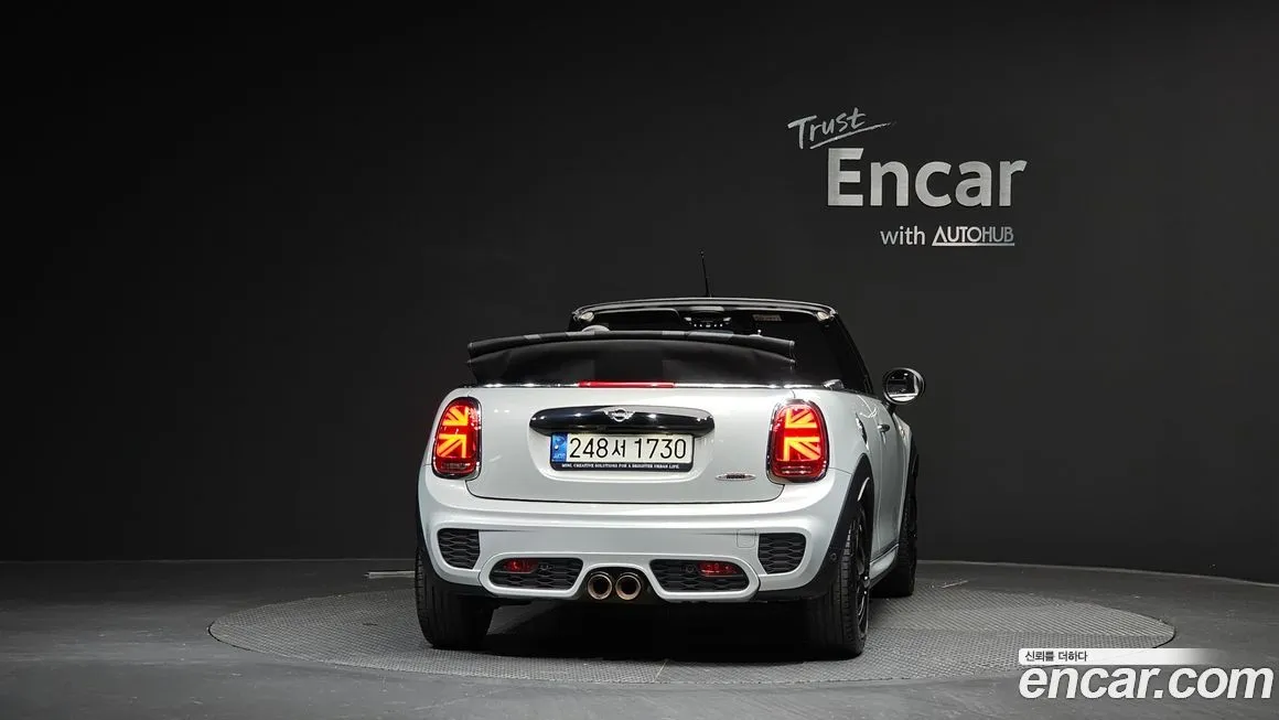 Mini Cooper Convertible — фото 7