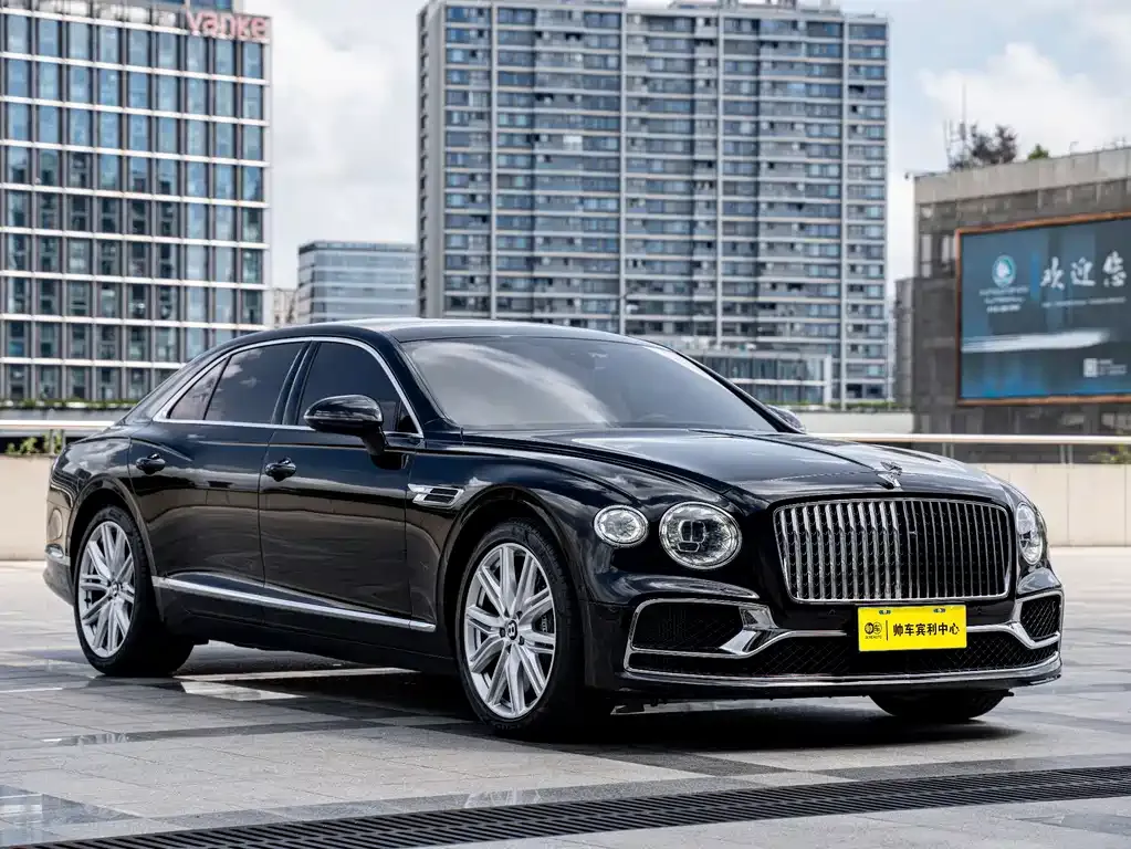 Bentley Flying Spur — фото 4