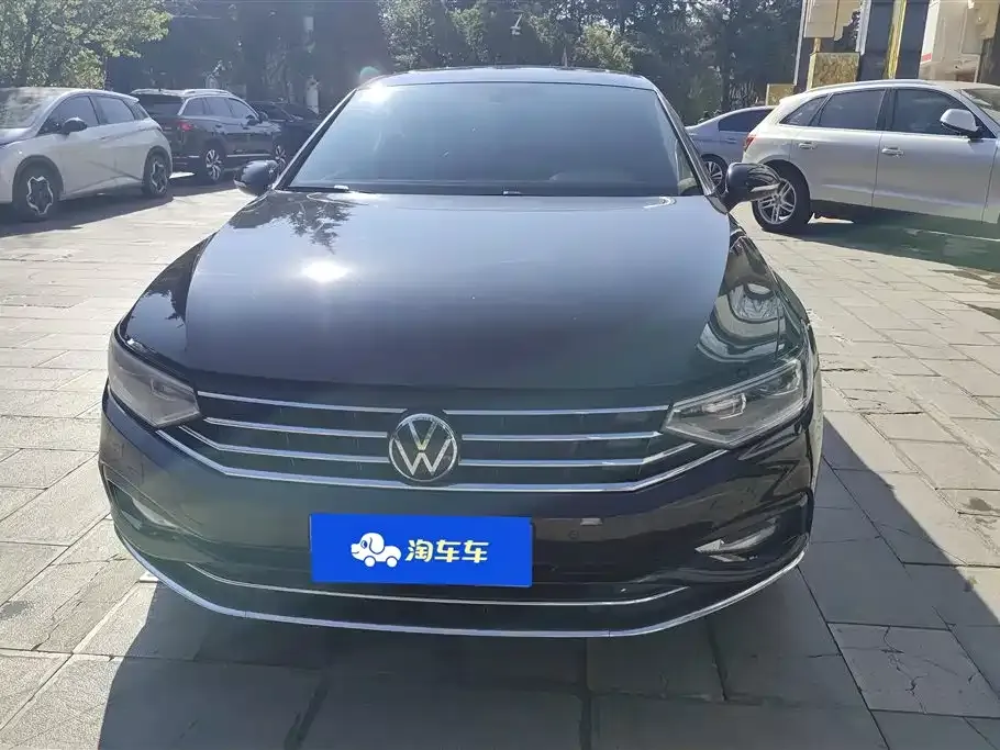 Volkswagen Passat — фото 7