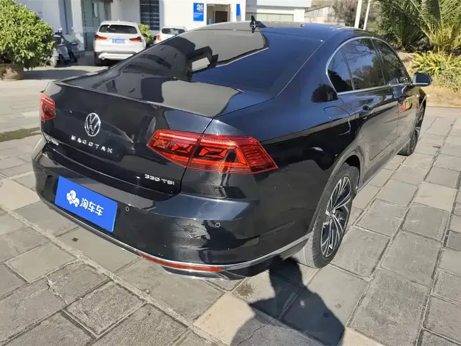 Volkswagen Passat — фото 9