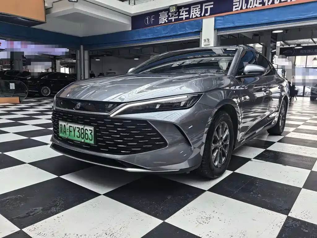 BYD Qin L — фото 1