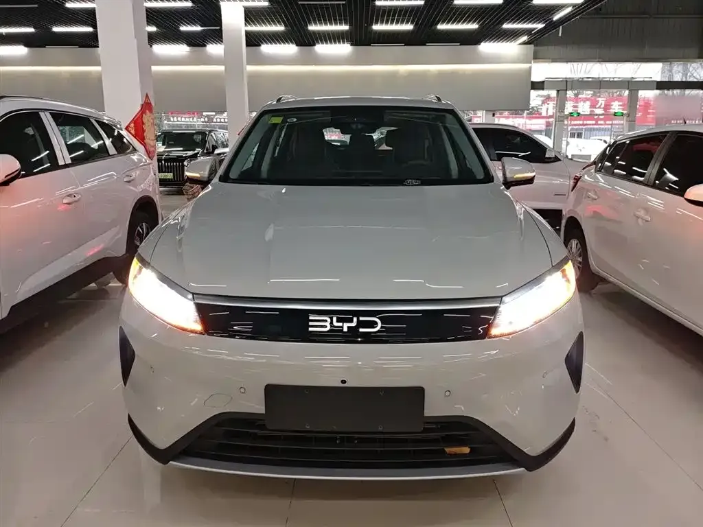 BYD Seal 05 DM-i — фото 7
