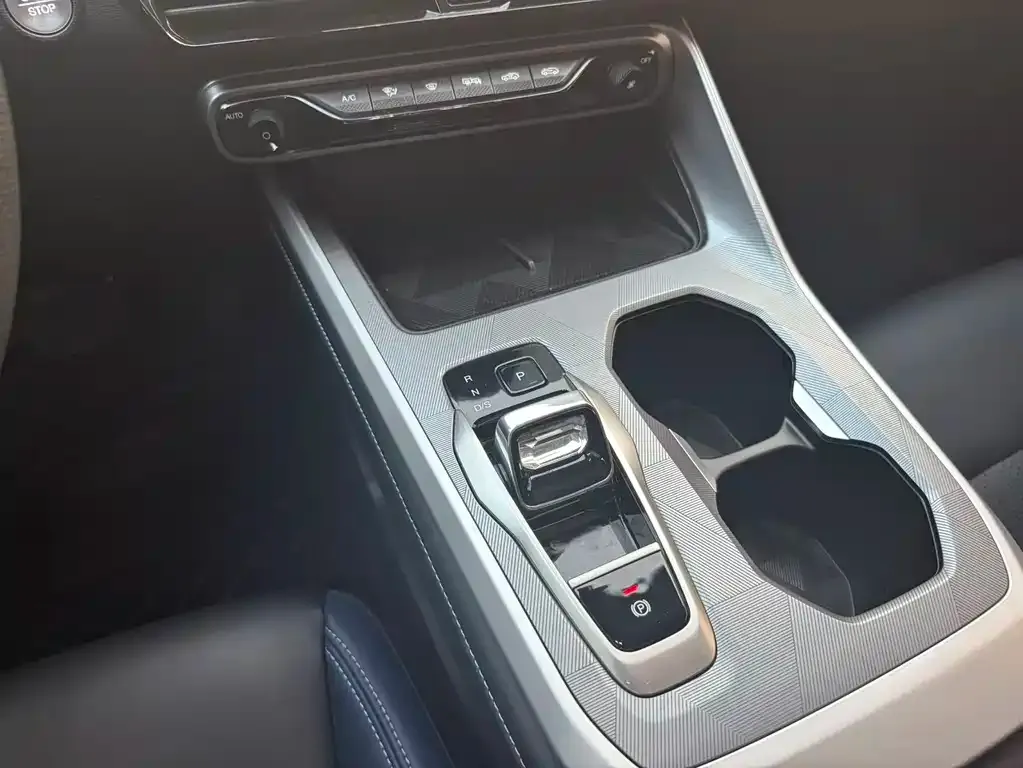 GAC Motor Trumpchi GS3 — фото 6