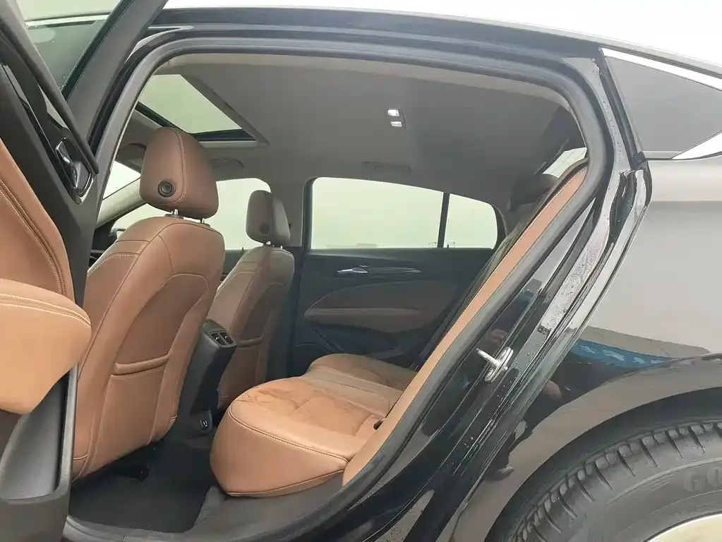 Buick Regal — фото 2