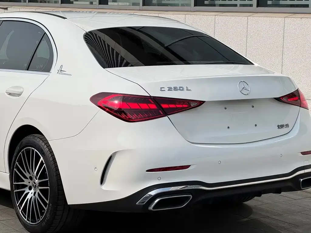 Mercedes-Benz C-Class — фото 4