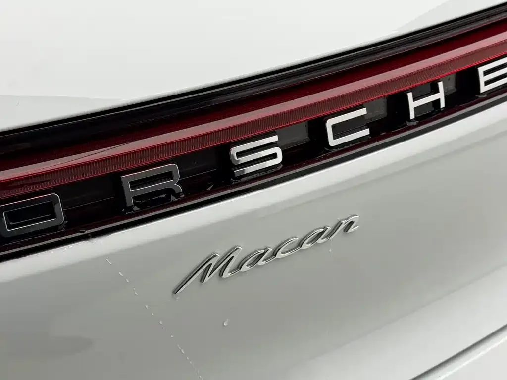 Porsche Macan — фото 8