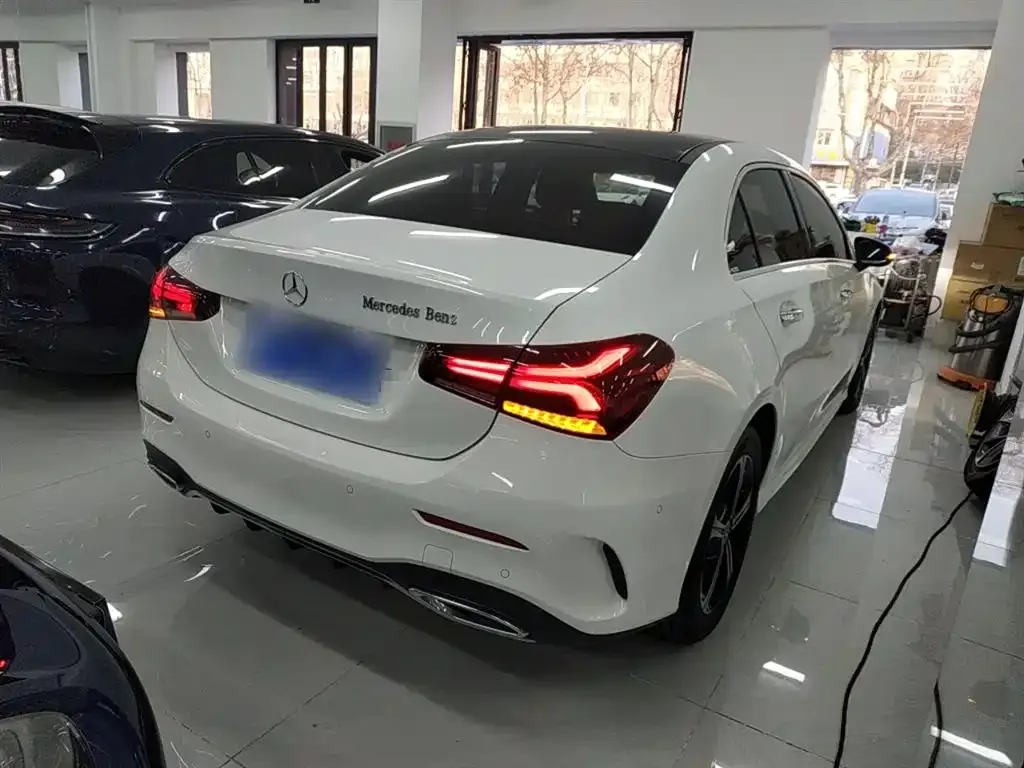 Mercedes-Benz A-Class — фото 10