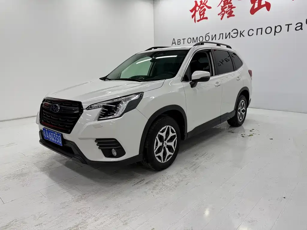Subaru Forester — фото 1