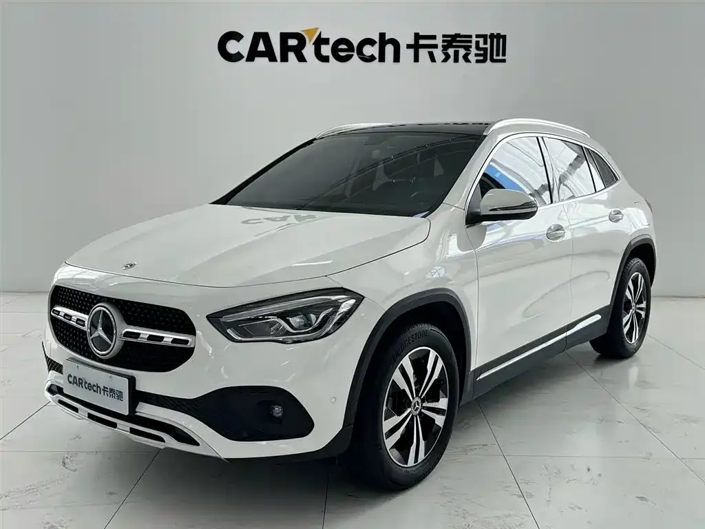 Mercedes-Benz GLA — фото 1