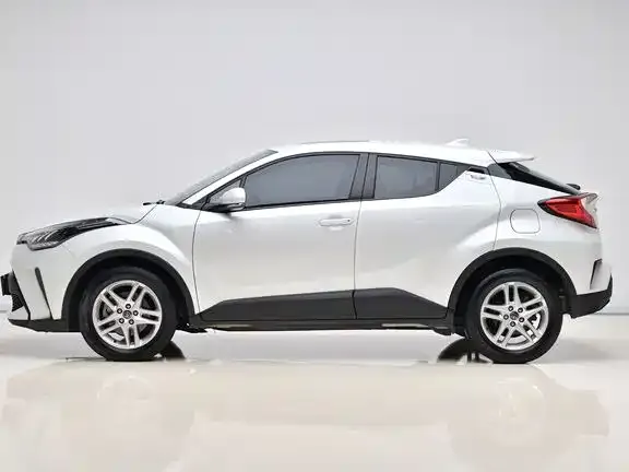 Toyota C-HR — фото 7