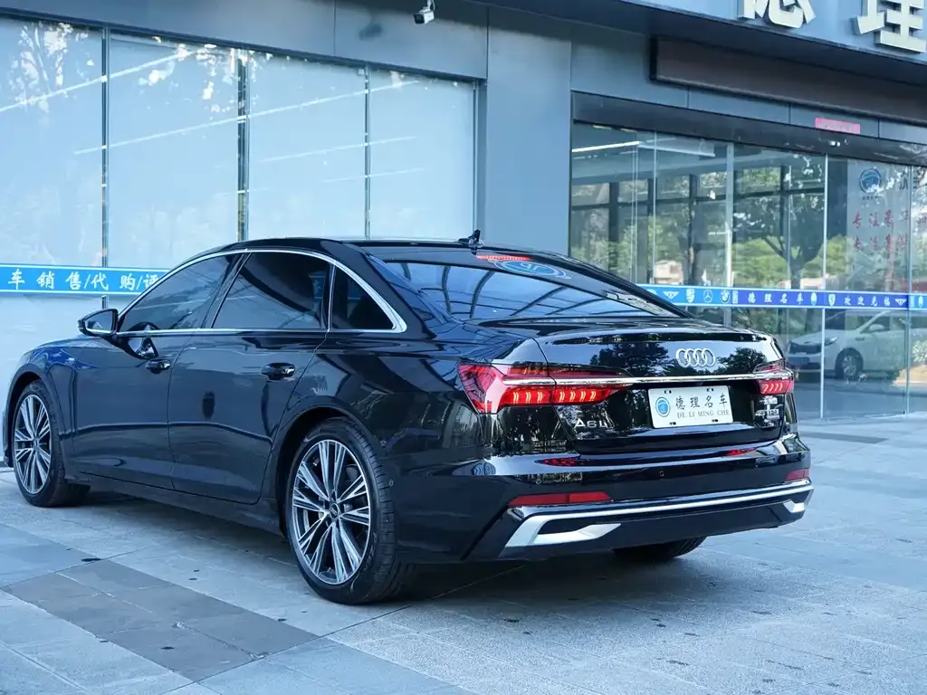 Audi A6L — фото 4