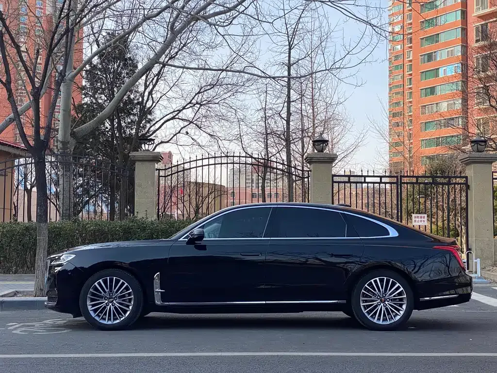 Hongqi H9 — фото 10