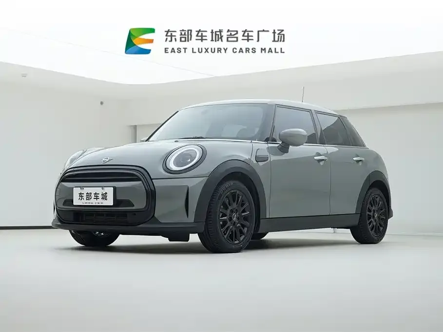 MINI Cooper (3-door) — фото 1