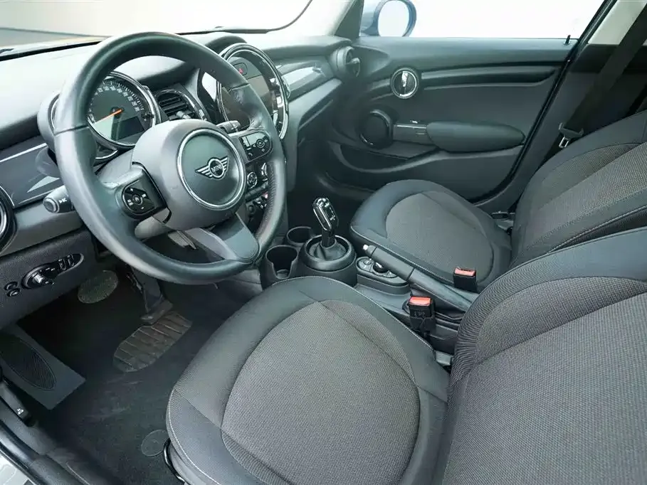 MINI Cooper (3-door) — фото 10