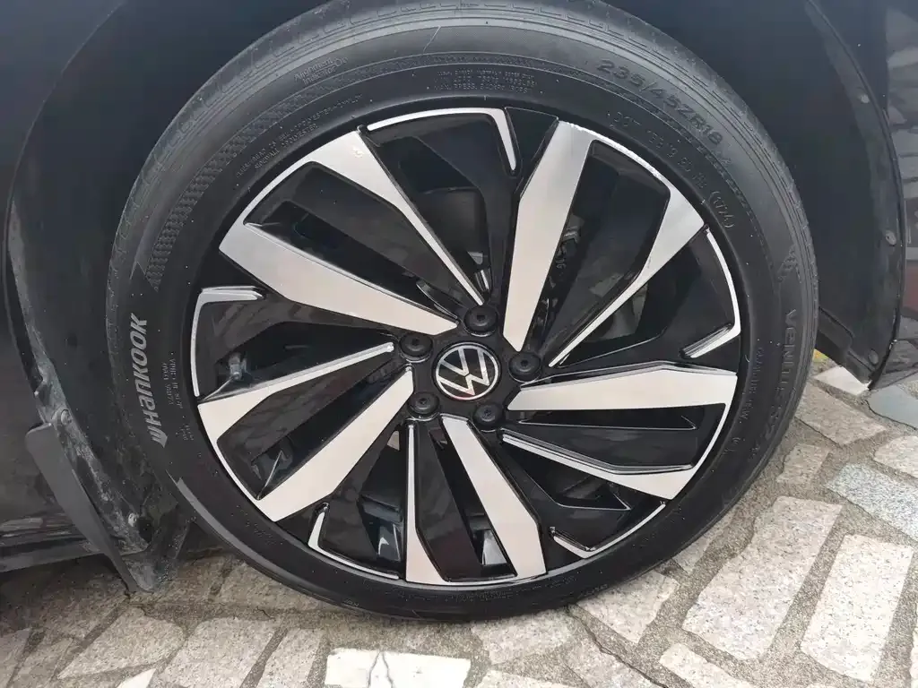 Volkswagen Passat — фото 5