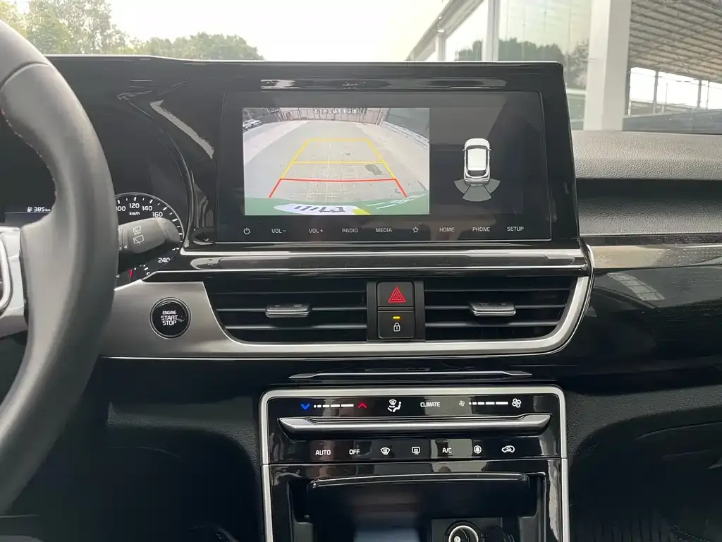 Kia KX3 — фото 4