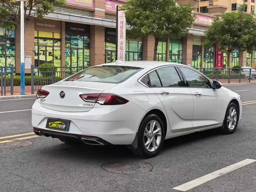 Buick Regal — фото 6