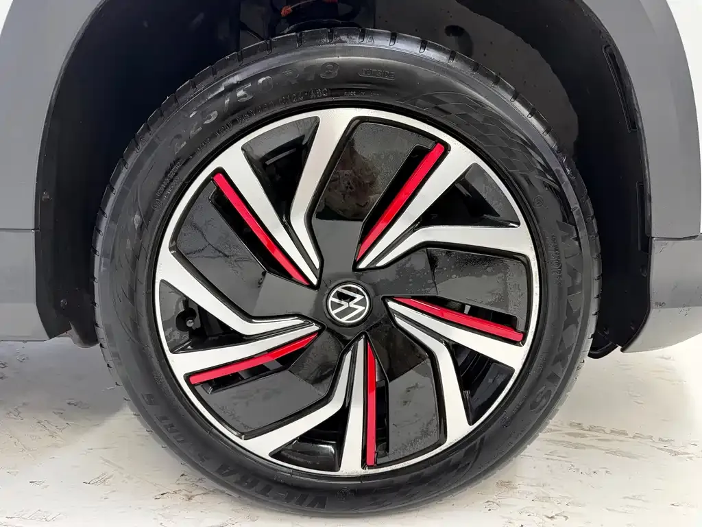 Volkswagen Tharu — фото 2