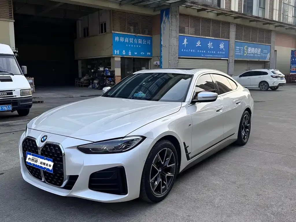BMW 4 Series — фото 1