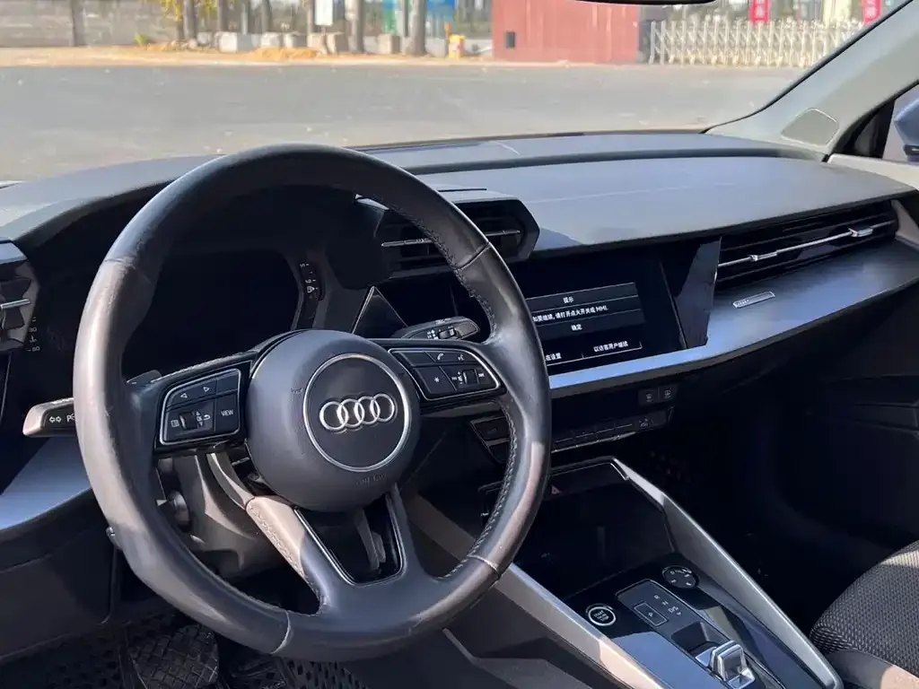 Audi A3 — фото 2