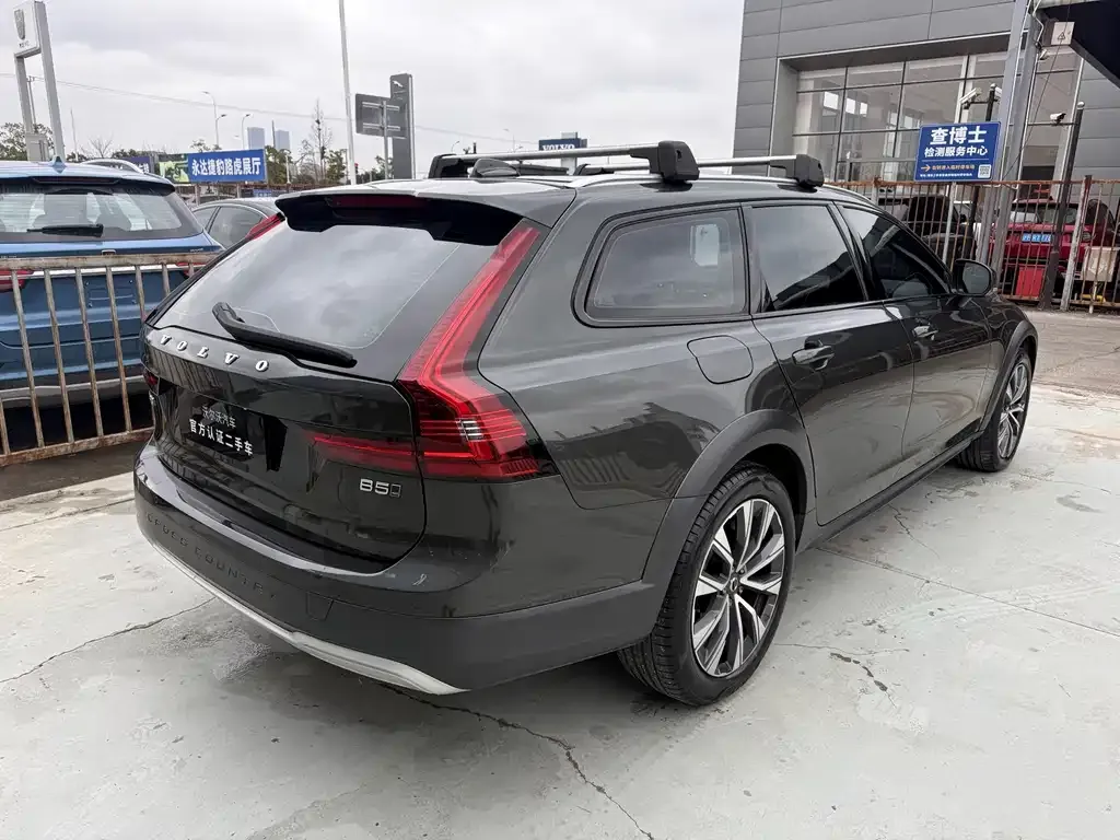 Volvo V90 — фото 8