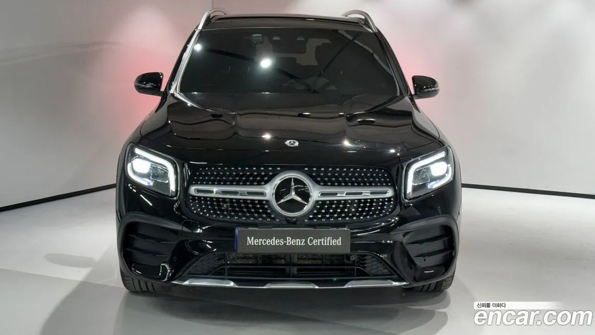 Mercedes-Benz GLB-Class — фото 6