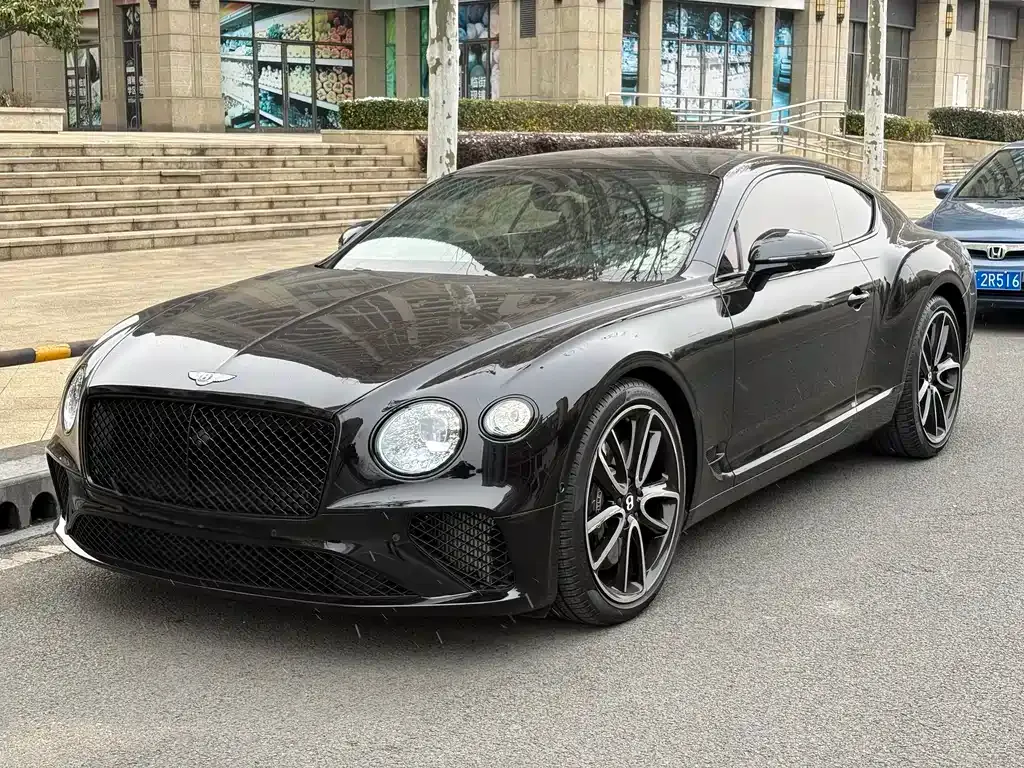 Bentley Continental — фото 1