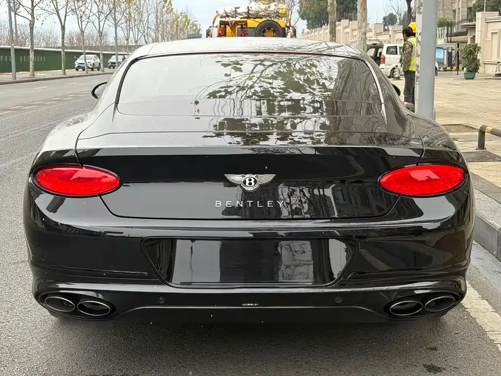 Bentley Continental — фото 6
