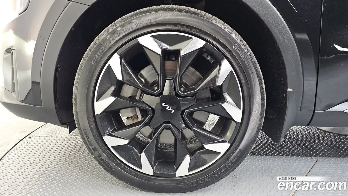 Kia Sorento — фото 10