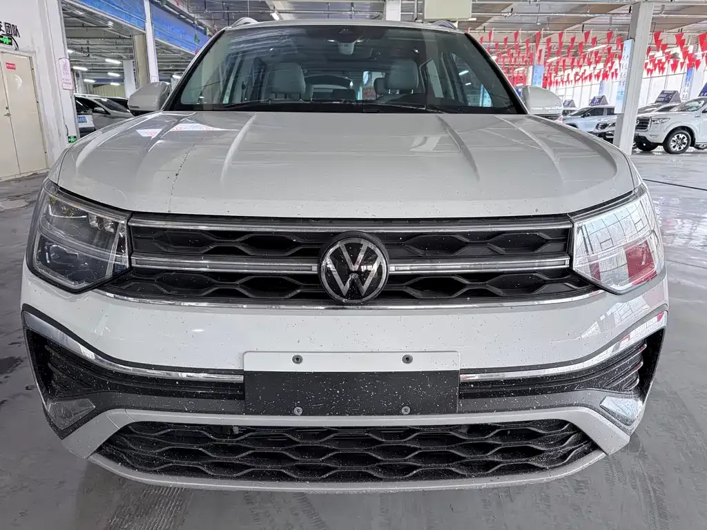 Volkswagen Tharu — фото 7