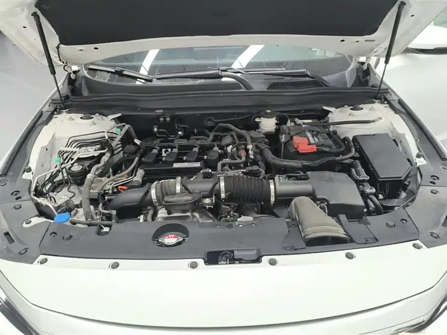 Honda Inspire — фото 10